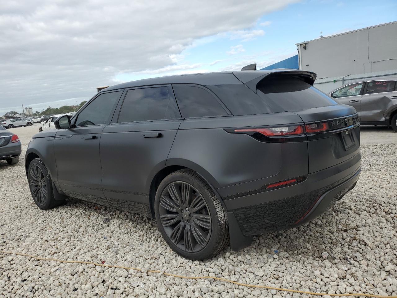 2021 LAND ROVER RANGE ROVE - Image 2