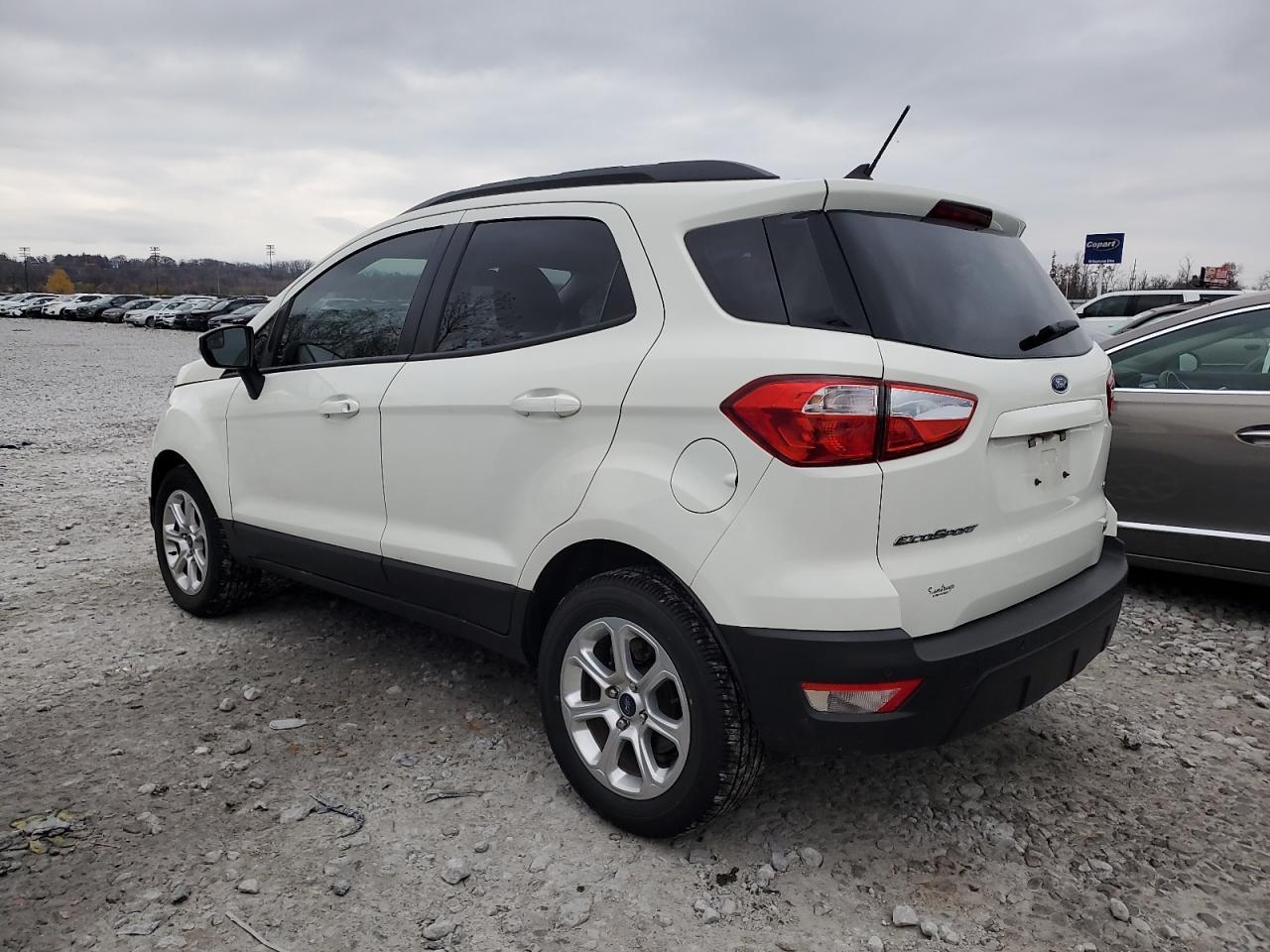 2020 FORD ECOSPORT S - Фото 2