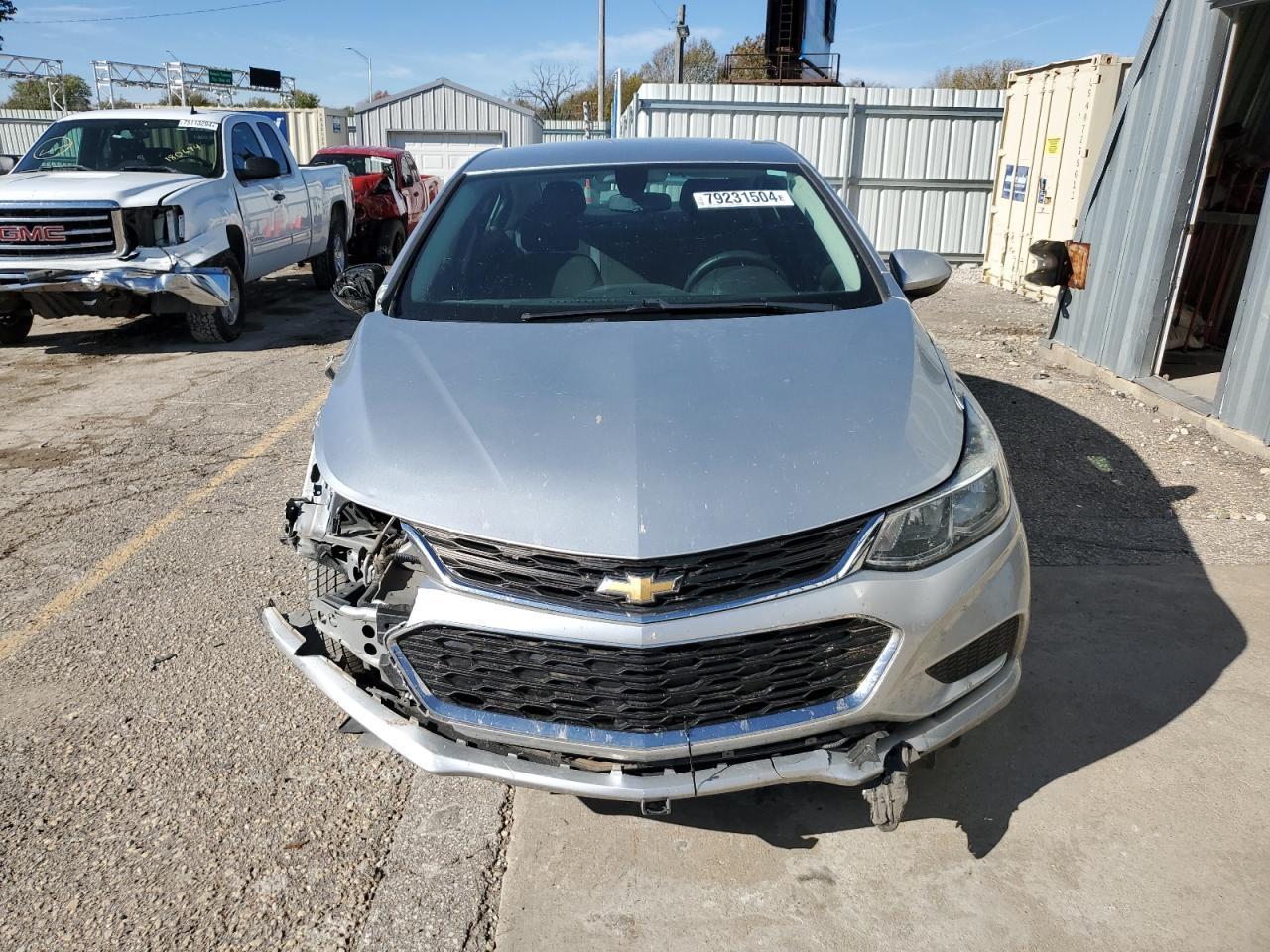 2017 CHEVROLET CRUZE LS - Image 5