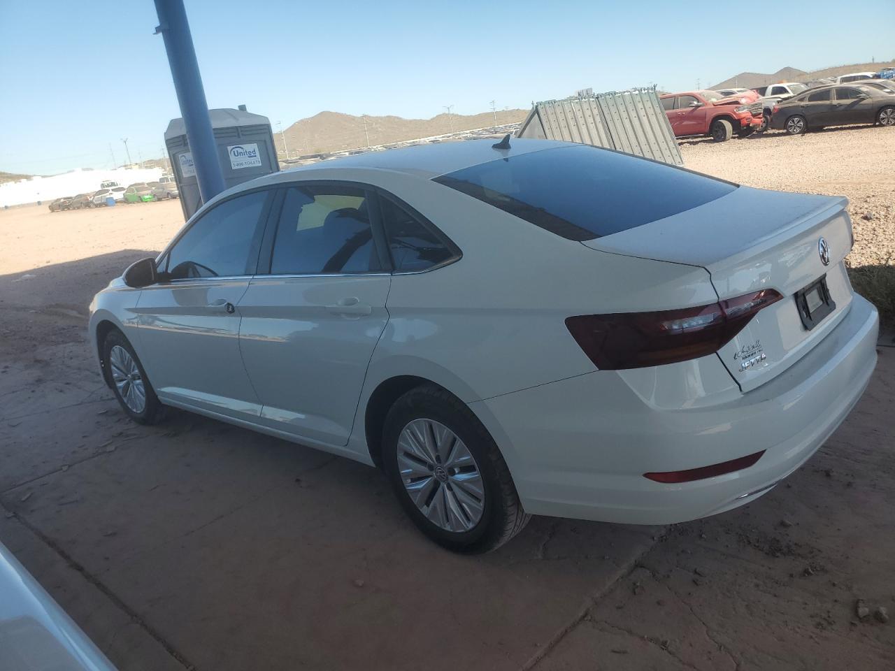 2019 VOLKSWAGEN JETTA S - Фото 2
