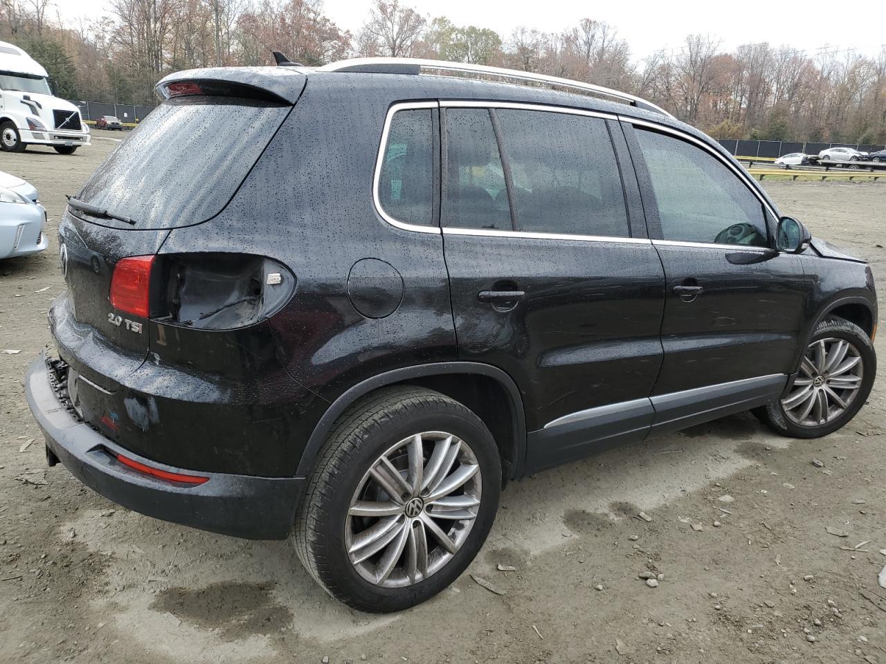 2015 VOLKSWAGEN TIGUAN S - Фото 3