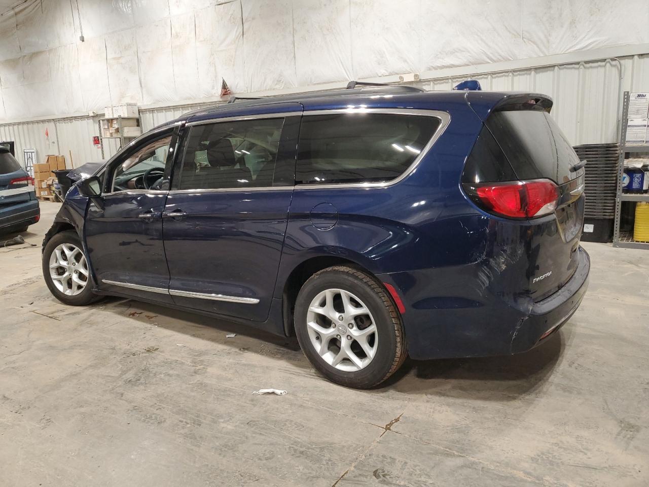 2017 CHRYSLER PACIFICA T - Фото 2