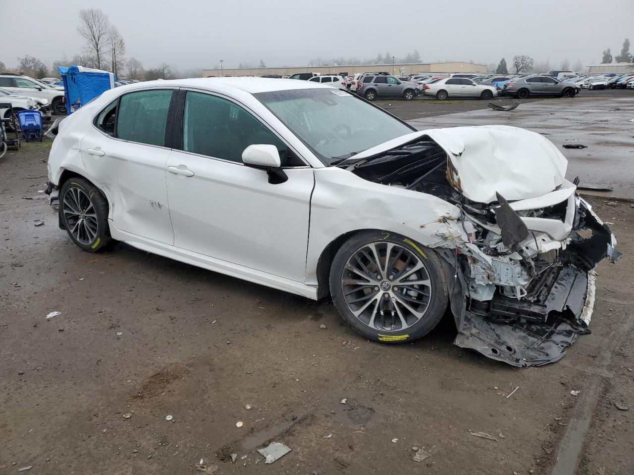 2020 TOYOTA CAMRY SE - Фото 4