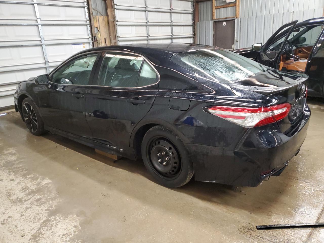 2018 TOYOTA CAMRY XSE - Image 2