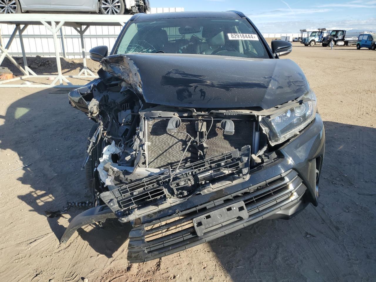 2019 TOYOTA HIGHLANDER - Фото 5
