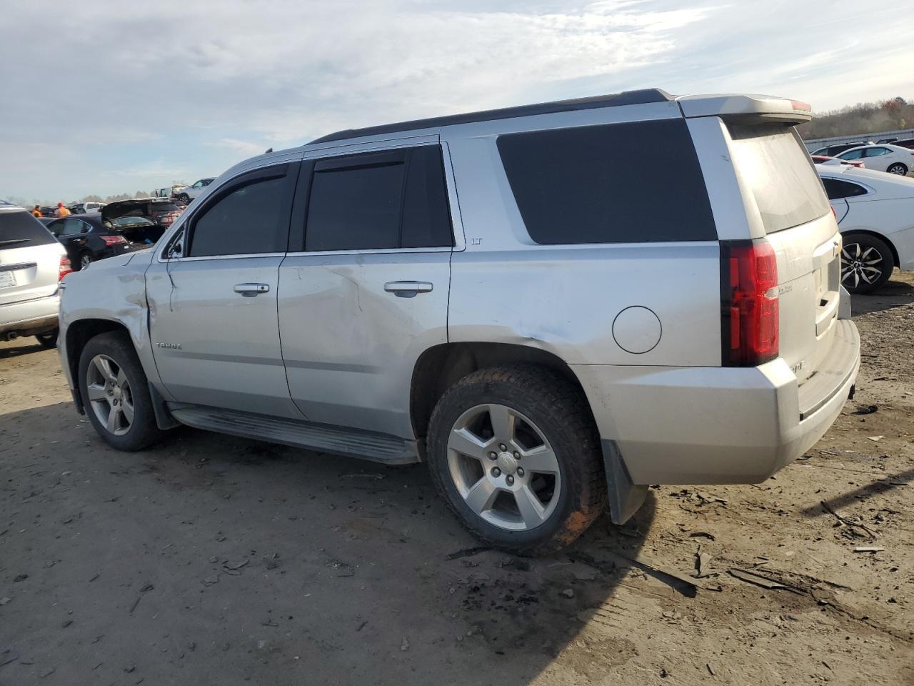 2015 CHEVROLET TAHOE K150 - Фото 2