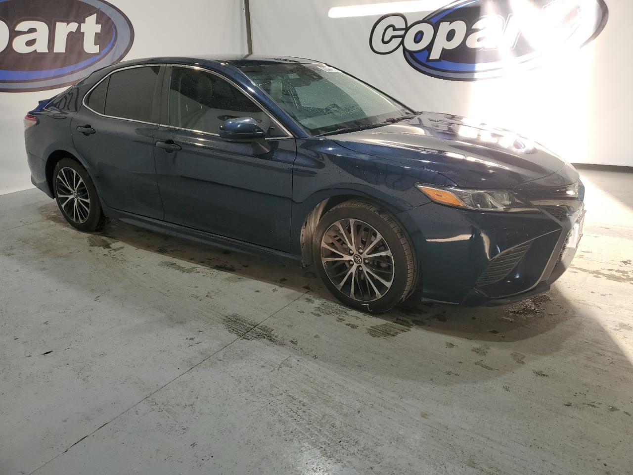 2018 TOYOTA CAMRY L - Image 4