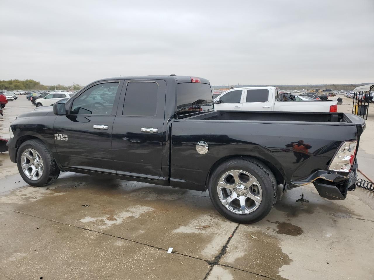 2019 RAM 1500 CLASS - Фото 2