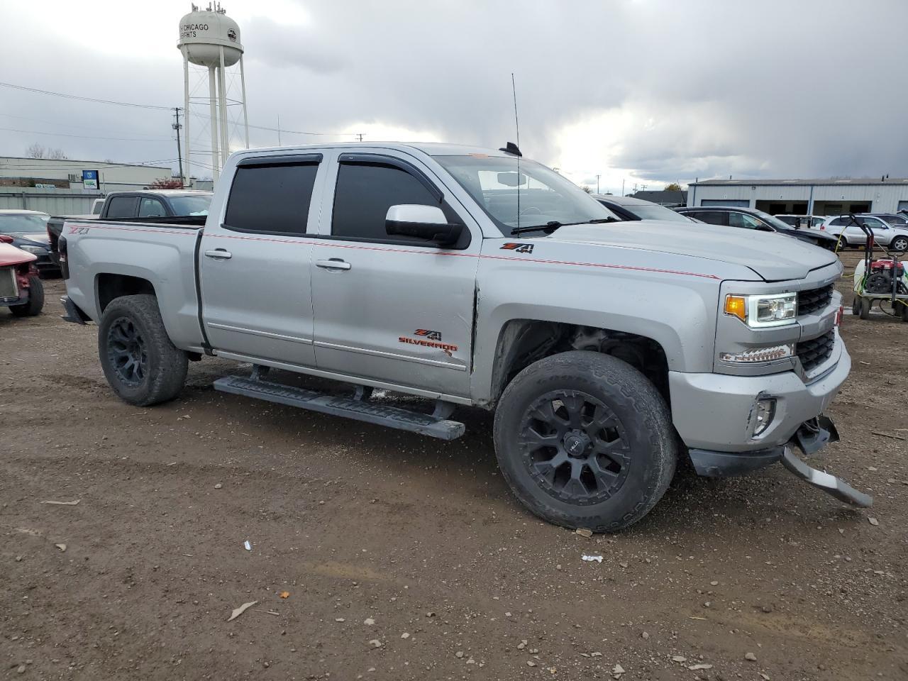2017 CHEVROLET SILVERADO - Фото 4