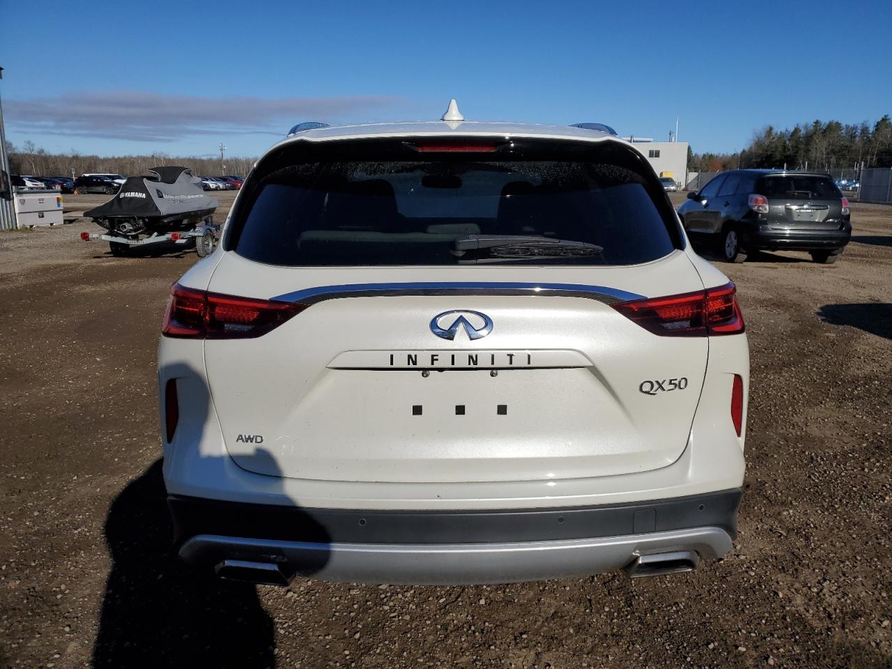 2019 INFINITI QX50 ESSEN - Image 6