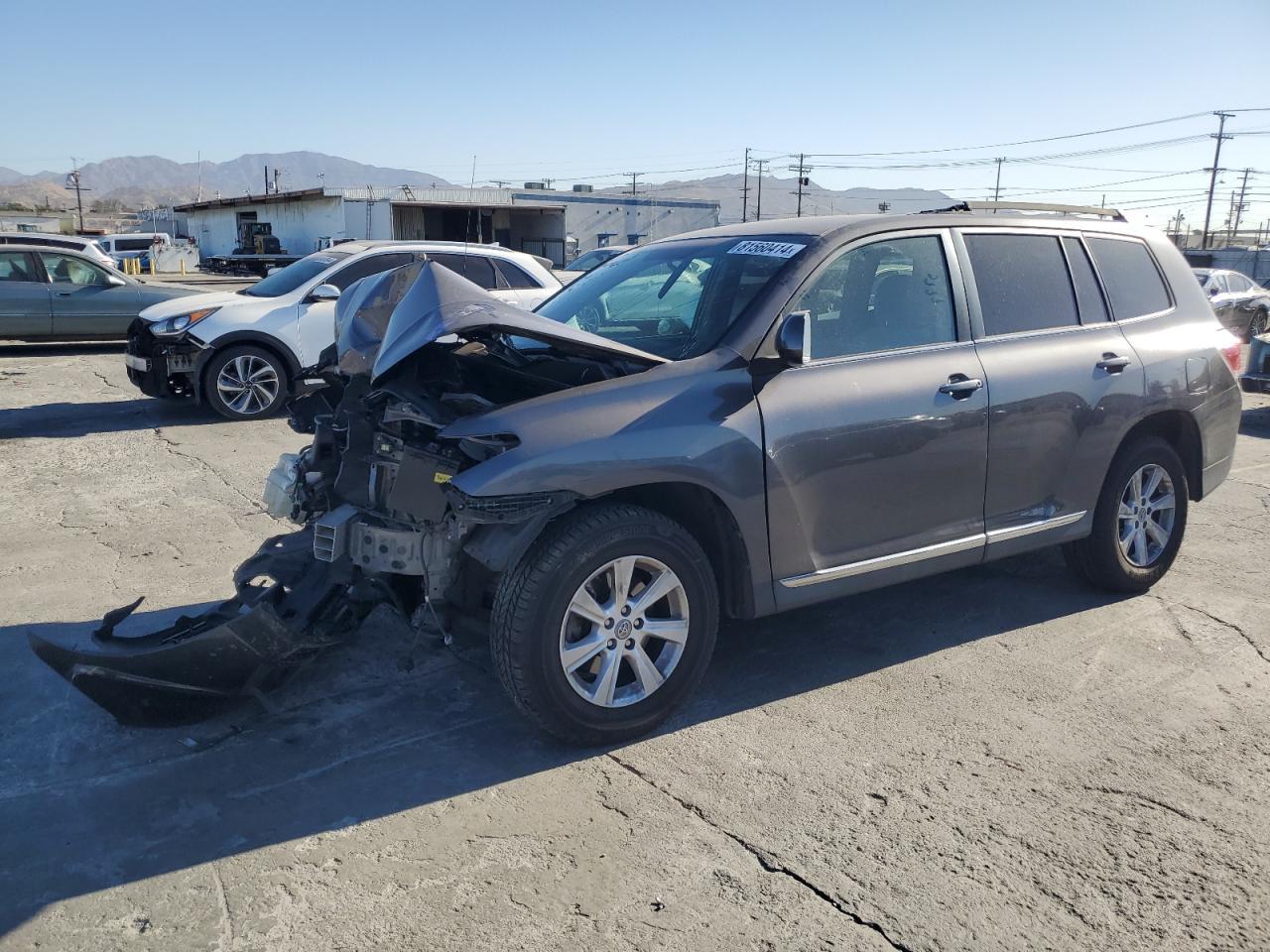 2011 TOYOTA HIGHLANDER