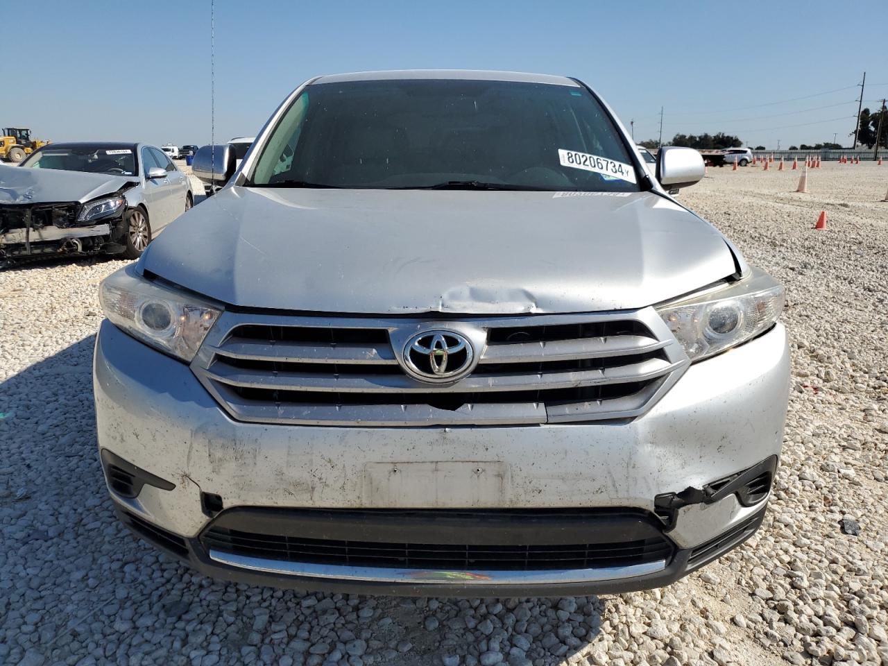 2011 TOYOTA HIGHLANDER - Фото 5