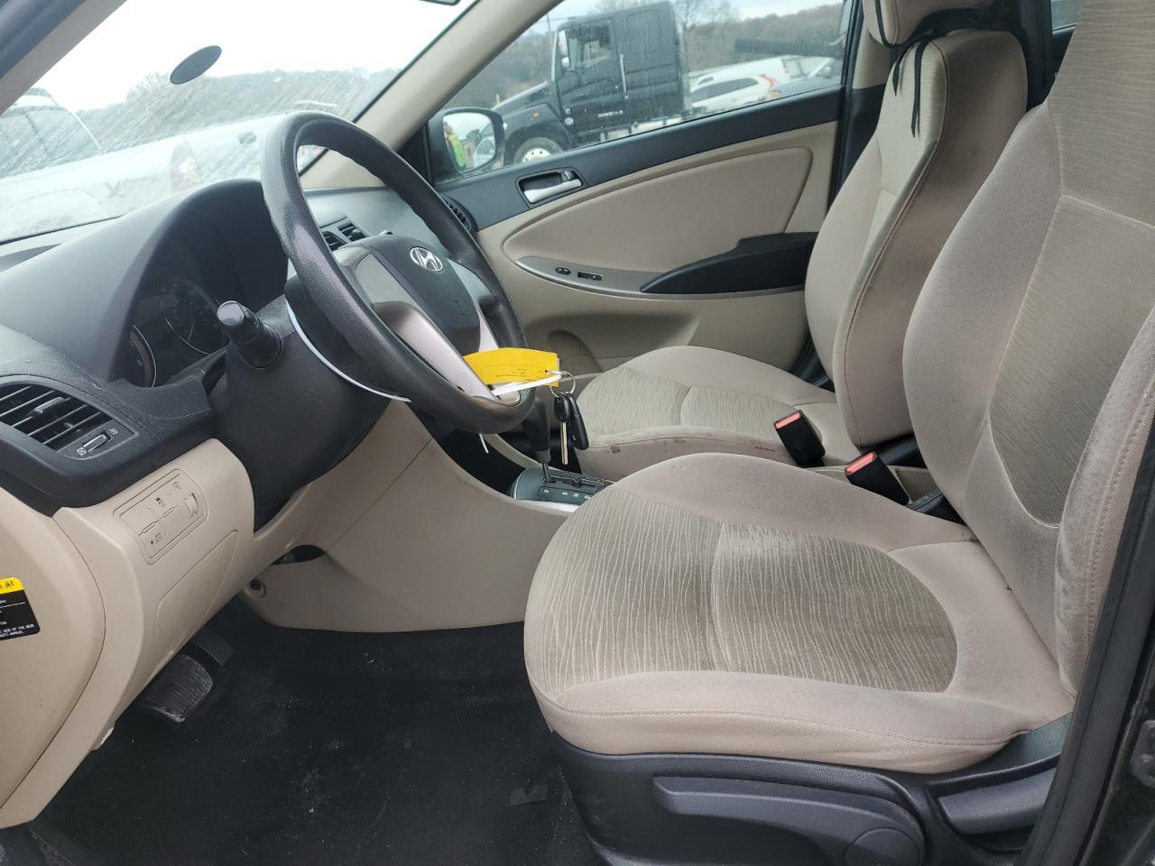 2017 HYUNDAI ACCENT SE - Фото 7