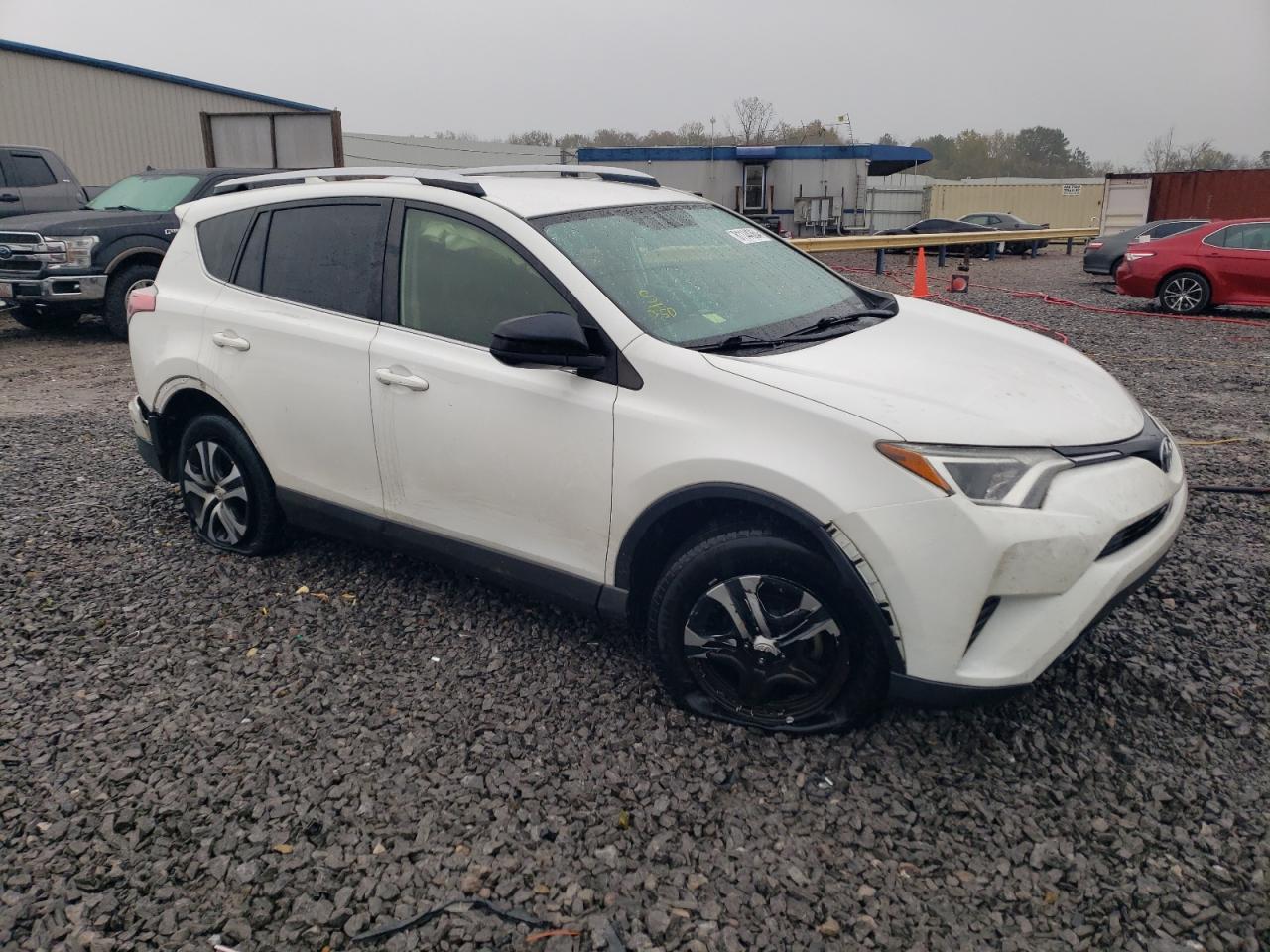2016 TOYOTA RAV4 LE - Фото 4