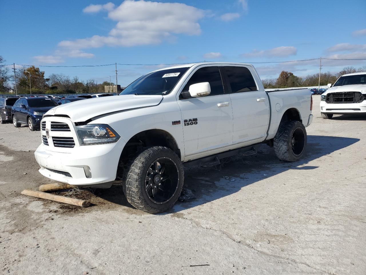2014 RAM 1500 SPORT