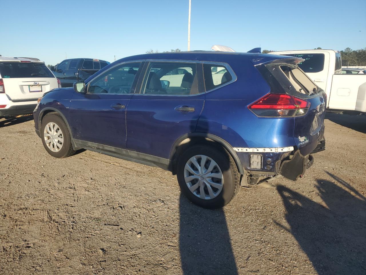 2017 NISSAN ROGUE S - Image 2