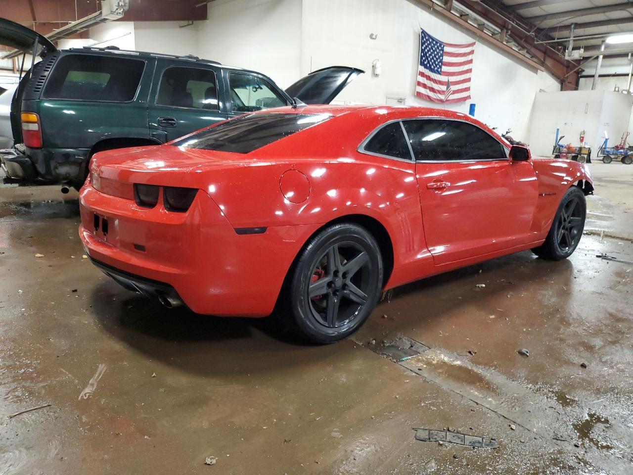 2011 CHEVROLET CAMARO LT - Фото 3