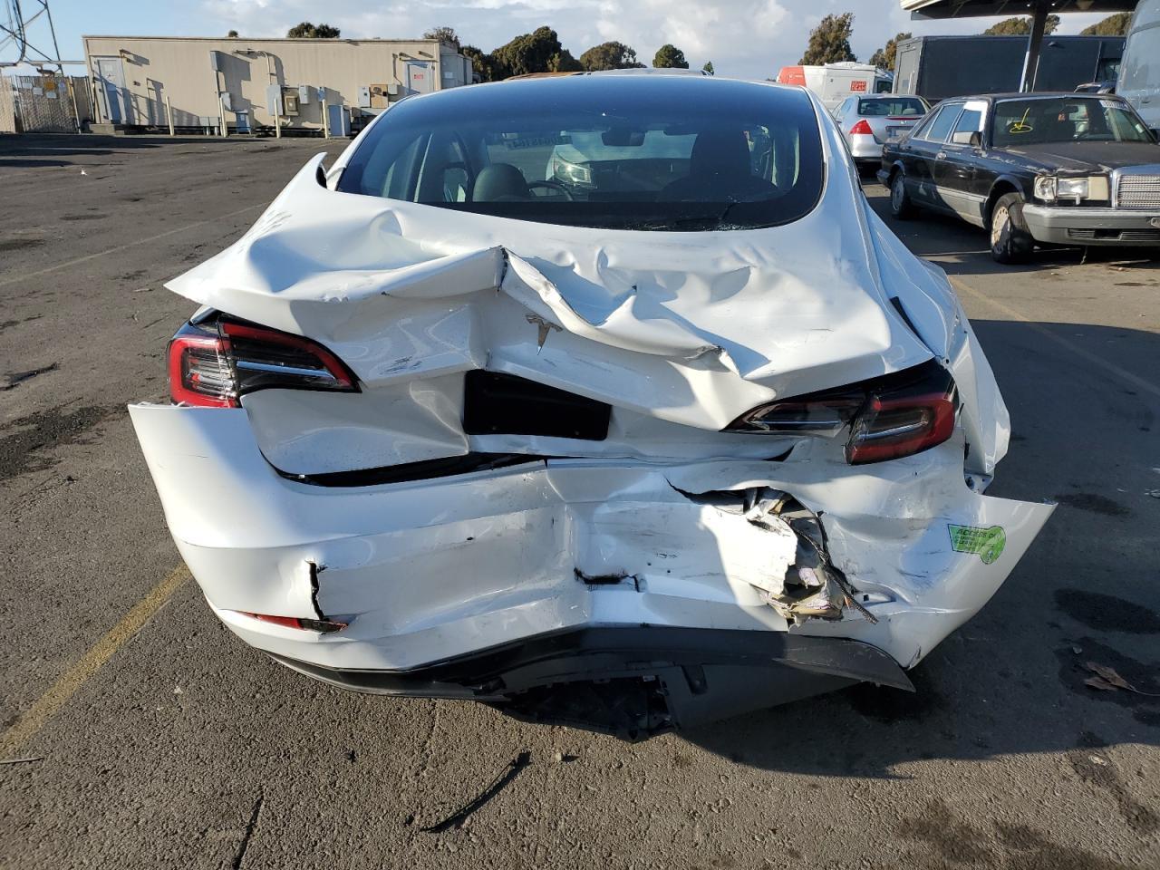 2023 TESLA MODEL 3 - Фото 6