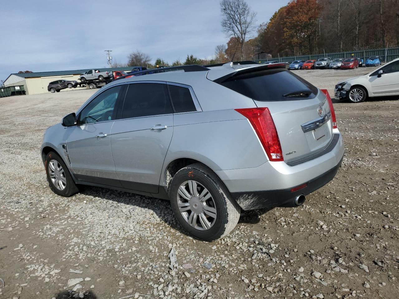 2011 CADILLAC SRX - Image 2