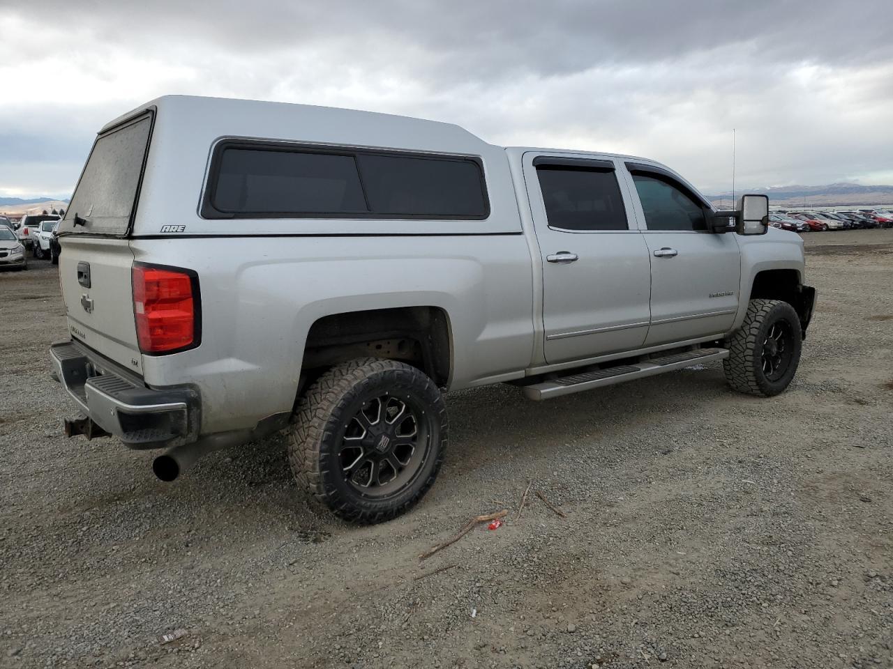 2015 CHEVROLET SILVERADO - Фото 3