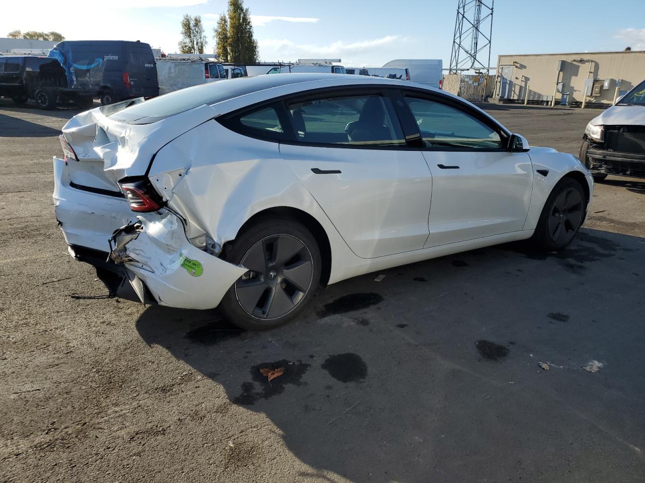 2023 TESLA MODEL 3 - Фото 3