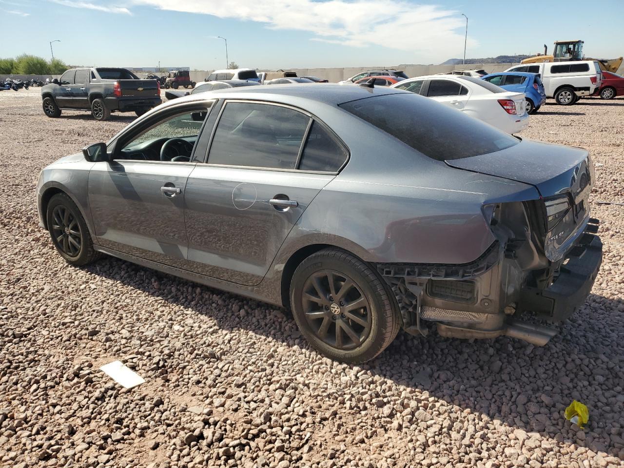 2016 VOLKSWAGEN JETTA SE - Фото 2