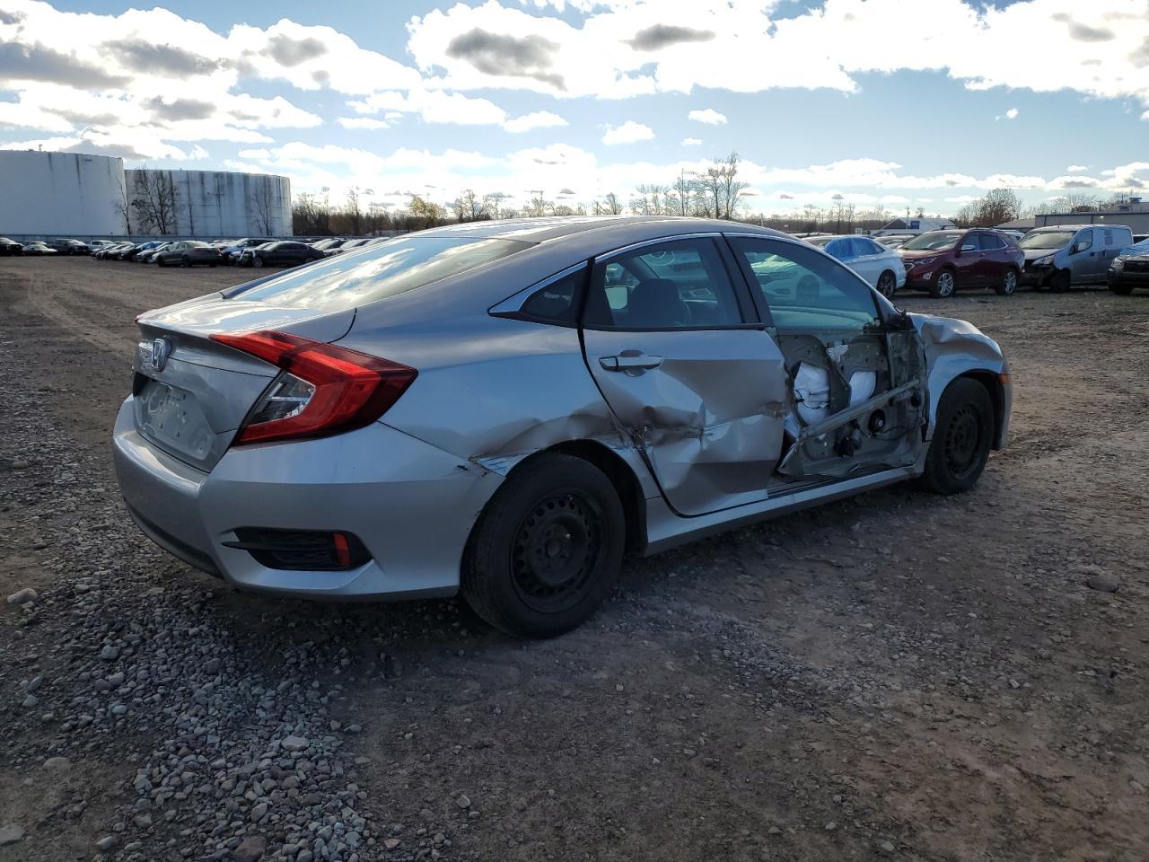 2017 HONDA CIVIC LX - Фото 3