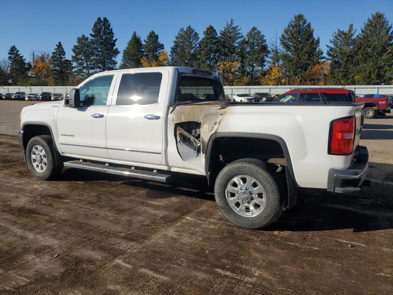 2015 GMC SIERRA K25 - Image 2