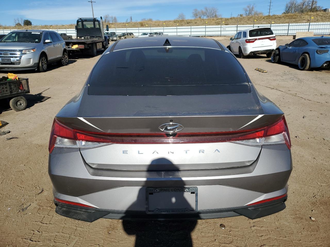 2023 HYUNDAI ELANTRA SE - Фото 6