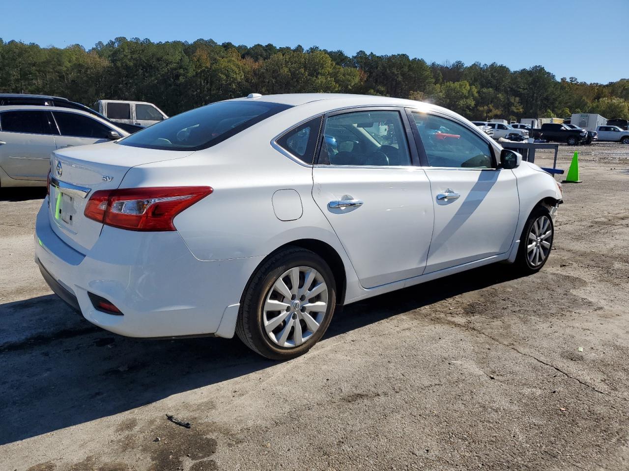 2017 NISSAN SENTRA S - Фото 3