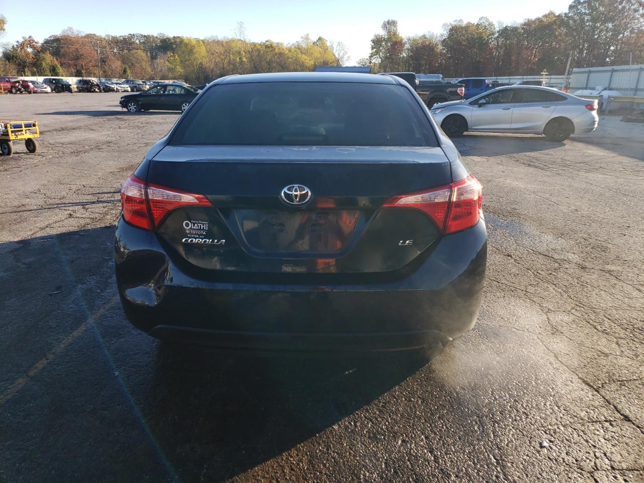 2018 TOYOTA COROLLA L - Image 6