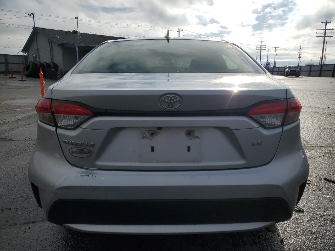 2020 TOYOTA COROLLA LE - Фото 6