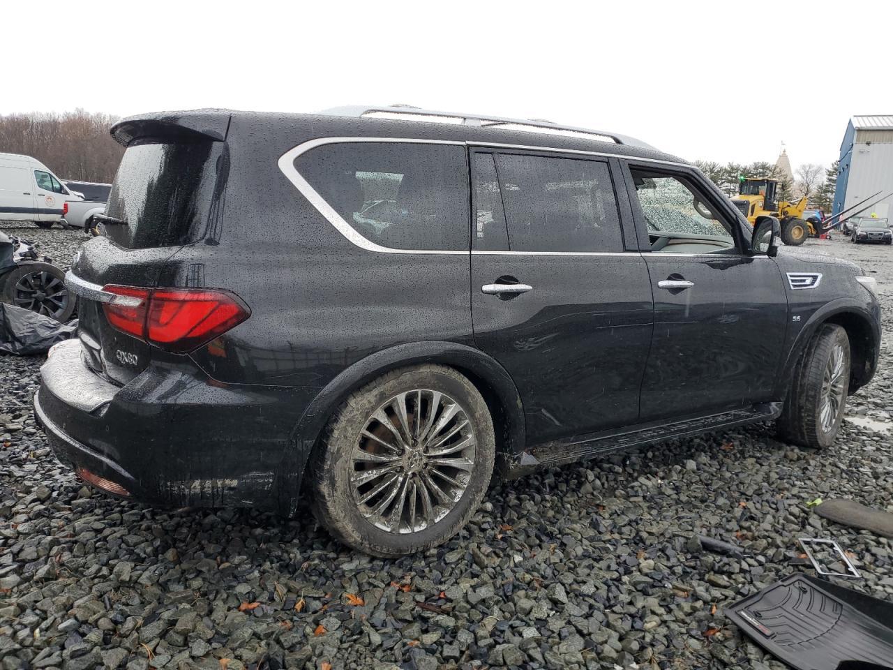 2018 INFINITI QX80 BASE - Фото 3
