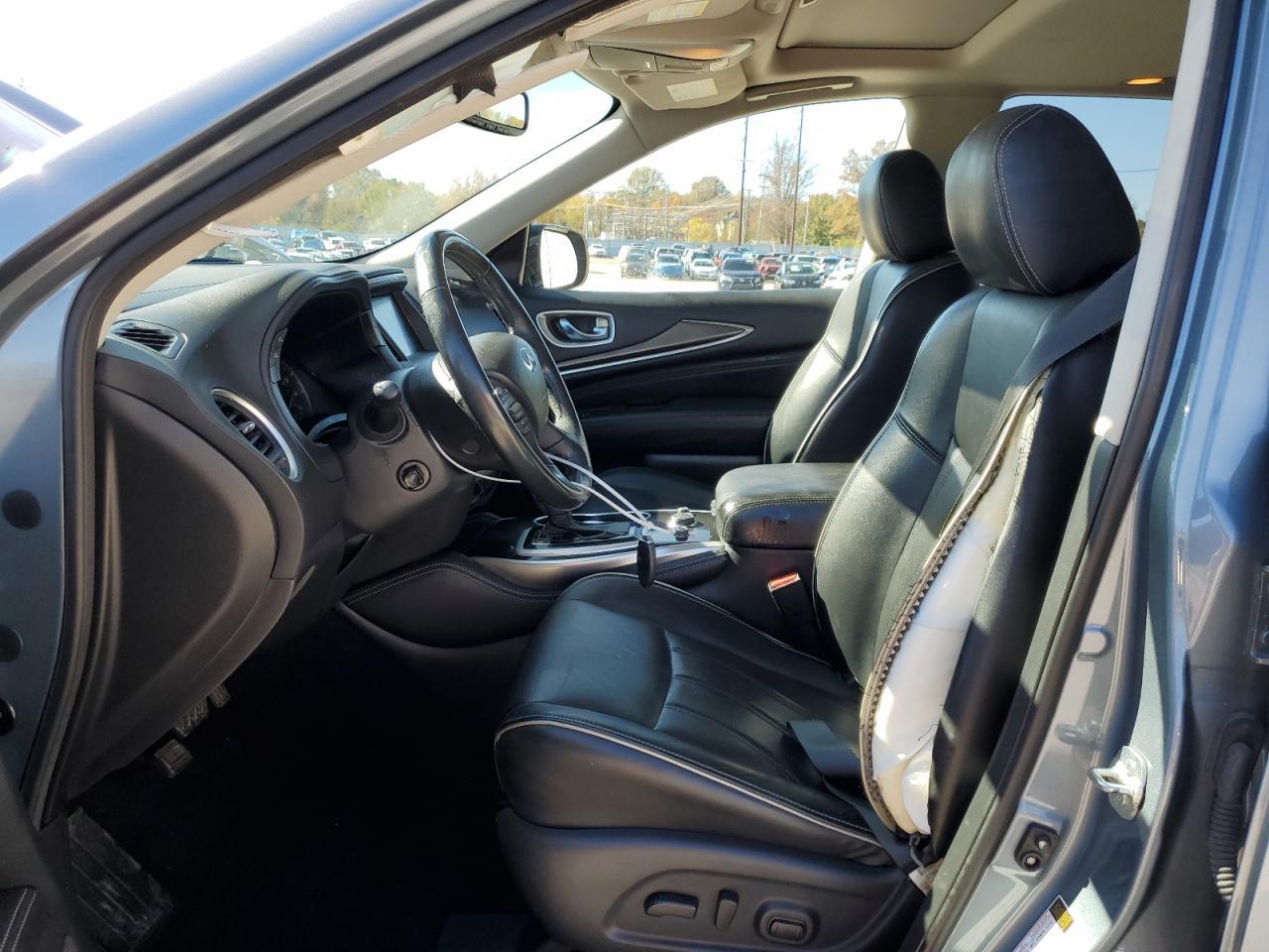 2017 INFINITI QX60 - Image 7