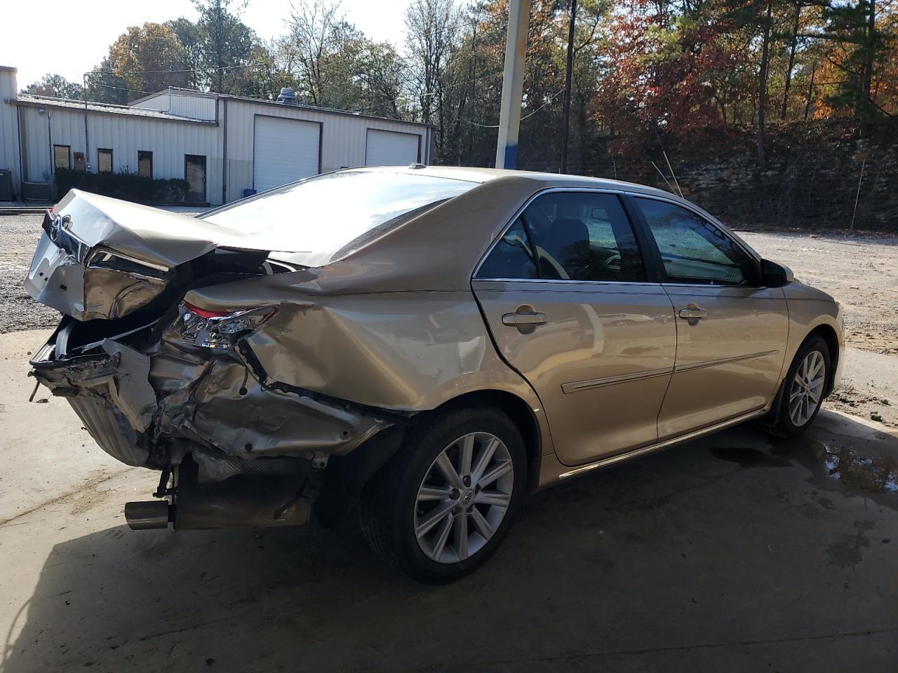 2012 TOYOTA CAMRY BASE - Фото 3