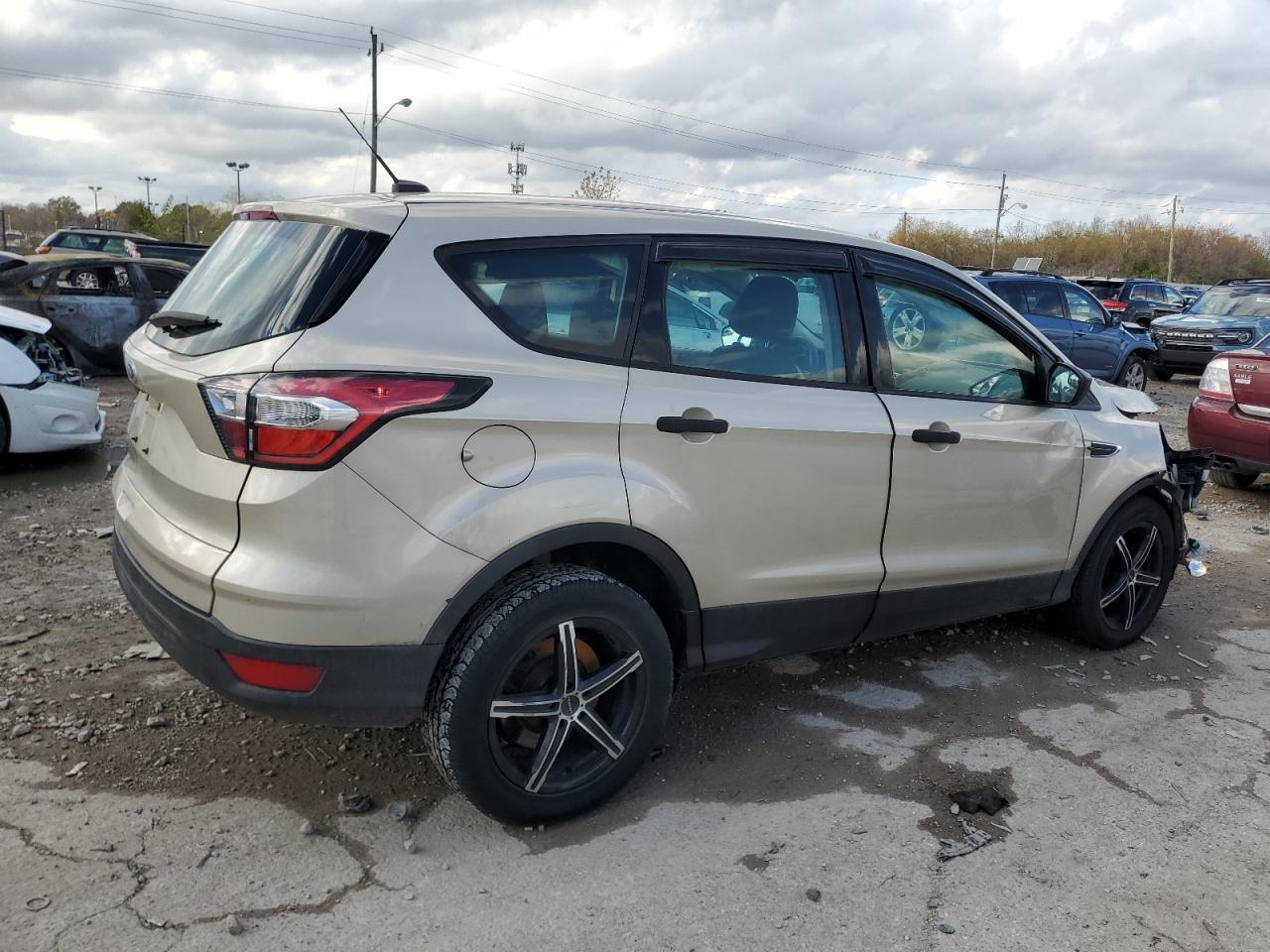 2017 FORD ESCAPE S - Image 3