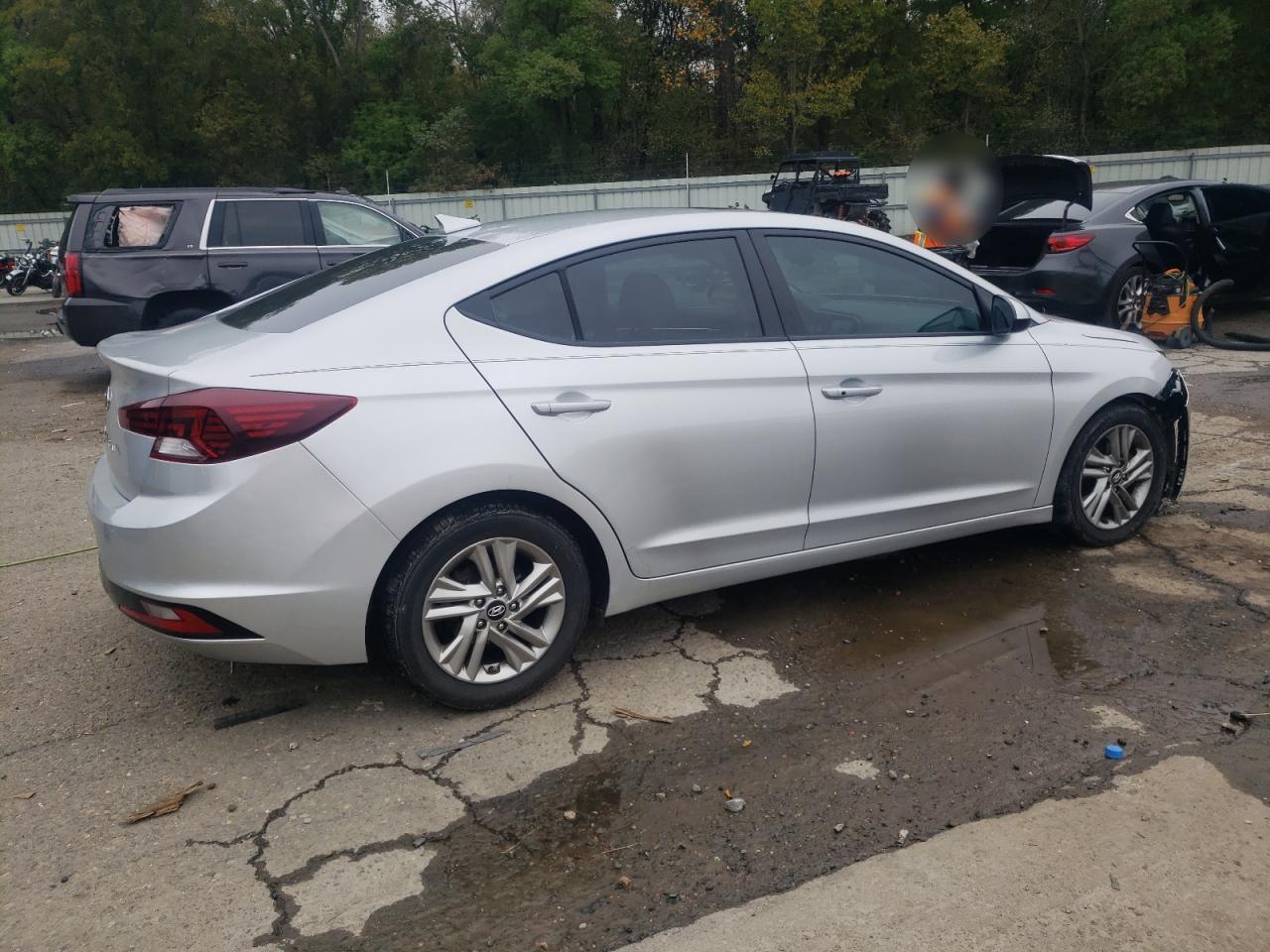 2019 HYUNDAI ELANTRA SE - Image 3