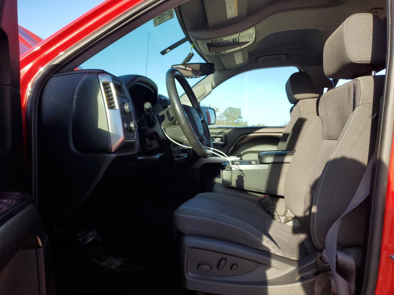 2017 CHEVROLET SILVERADO - Image 7