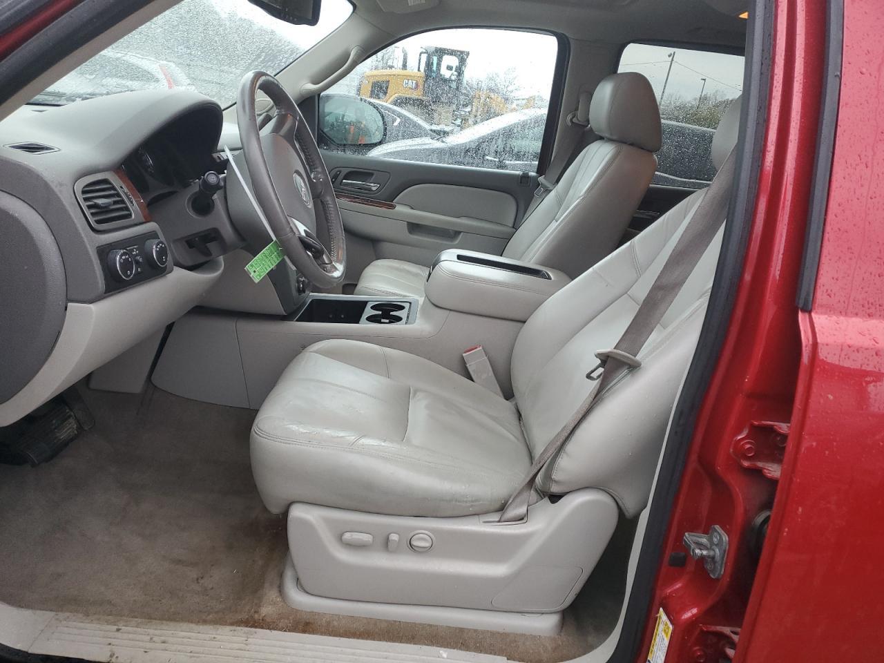 2012 GMC YUKON XL K - Фото 7