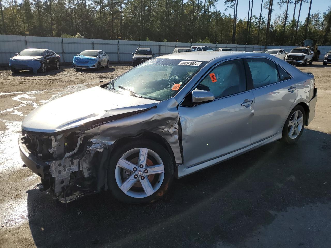 2013 TOYOTA CAMRY L