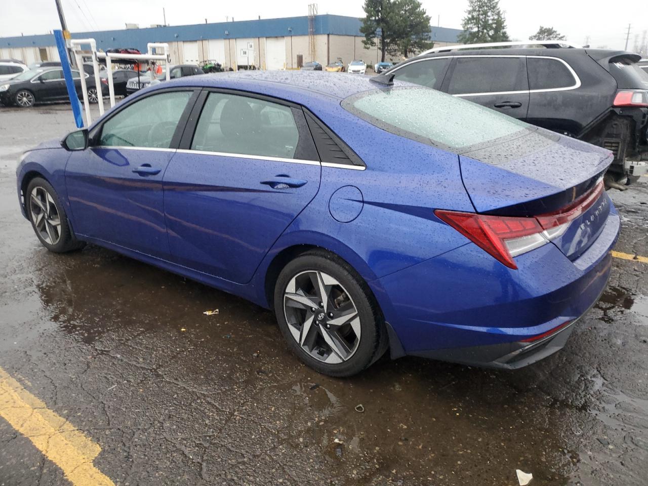 2022 HYUNDAI ELANTRA SE - Фото 2