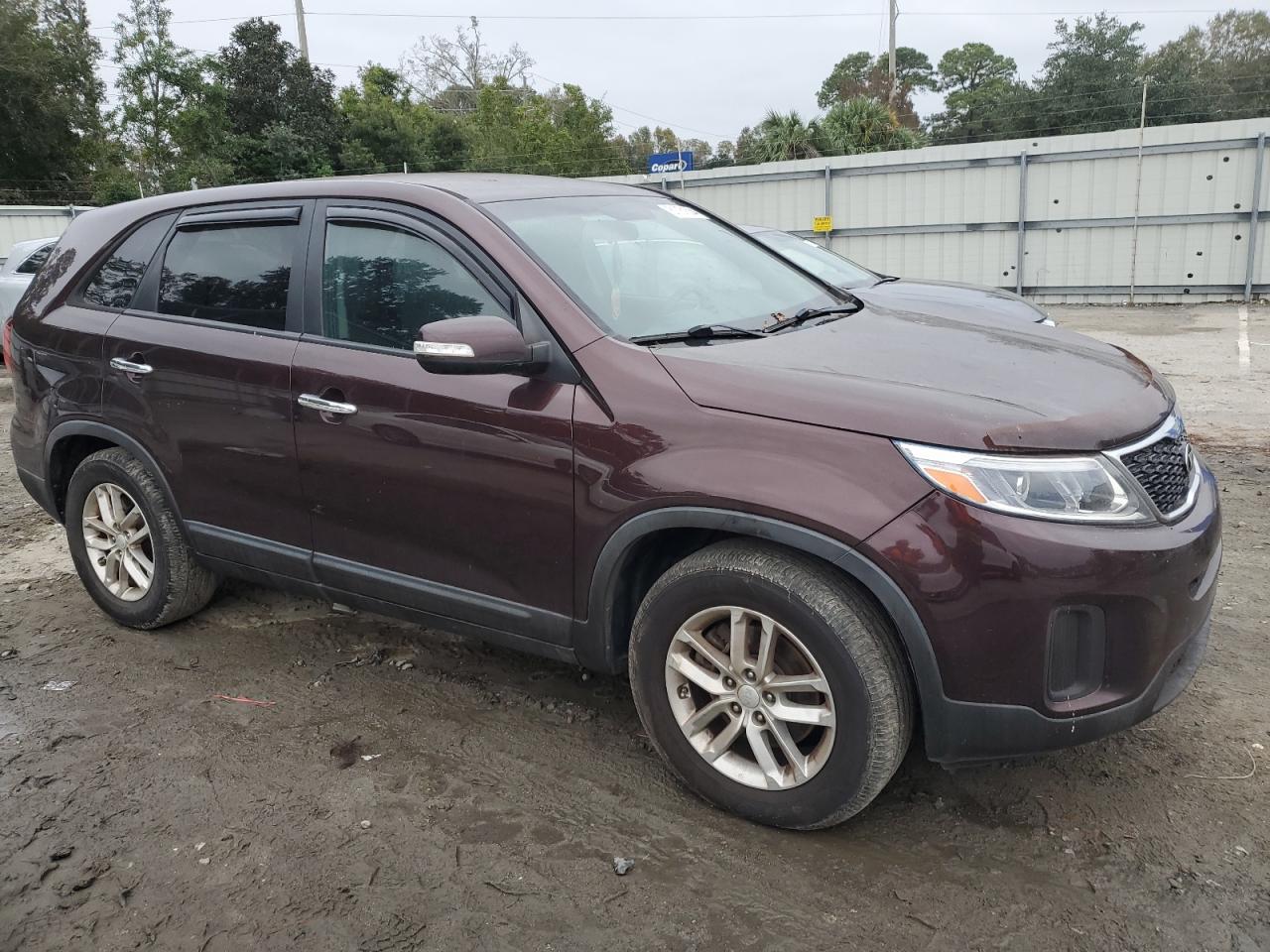 2015 KIA SORENTO LX - Image 4