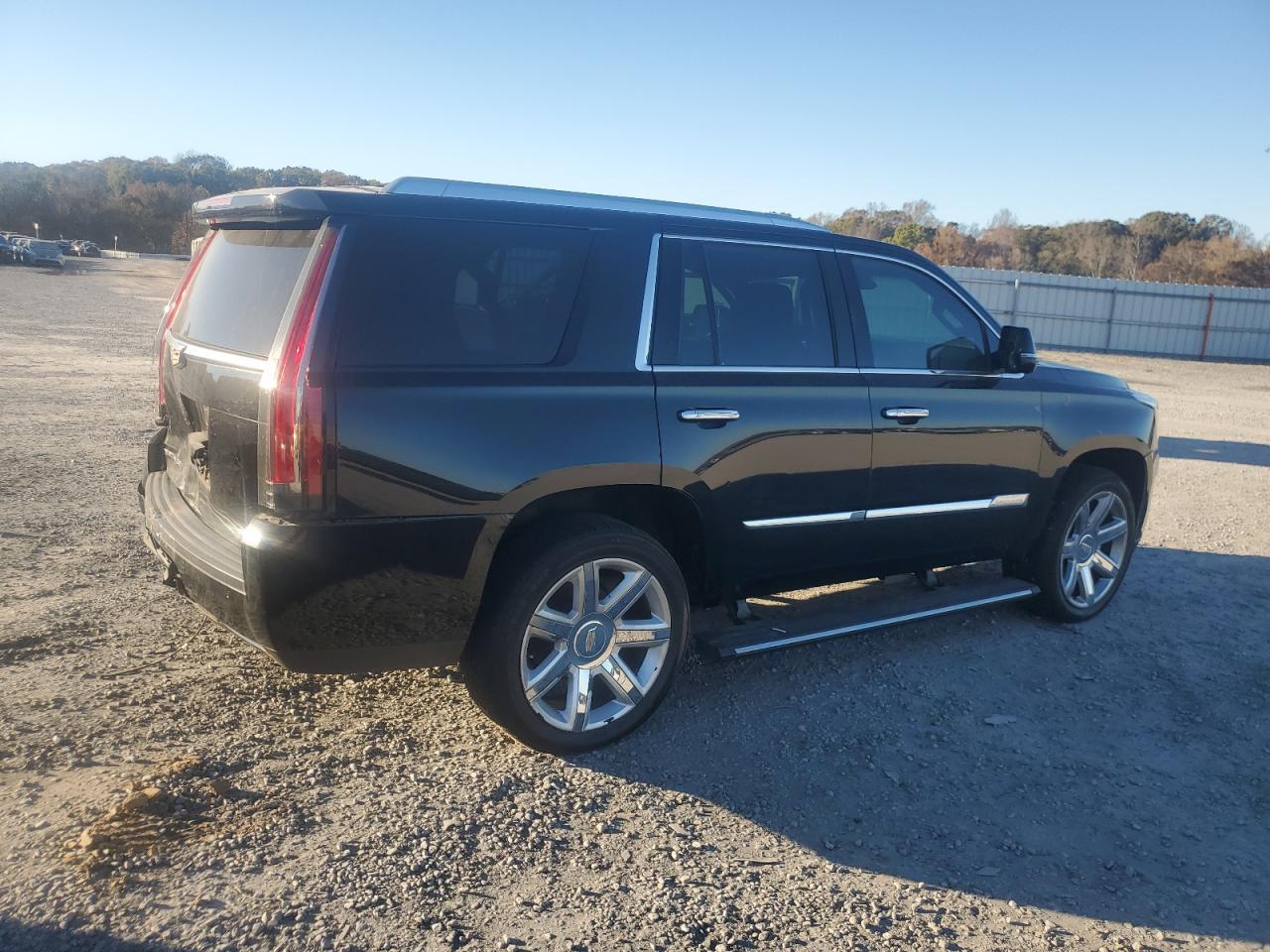 2016 CADILLAC ESCALADE P - Image 3