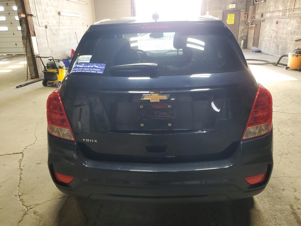 2021 CHEVROLET TRAX LS - Фото 6