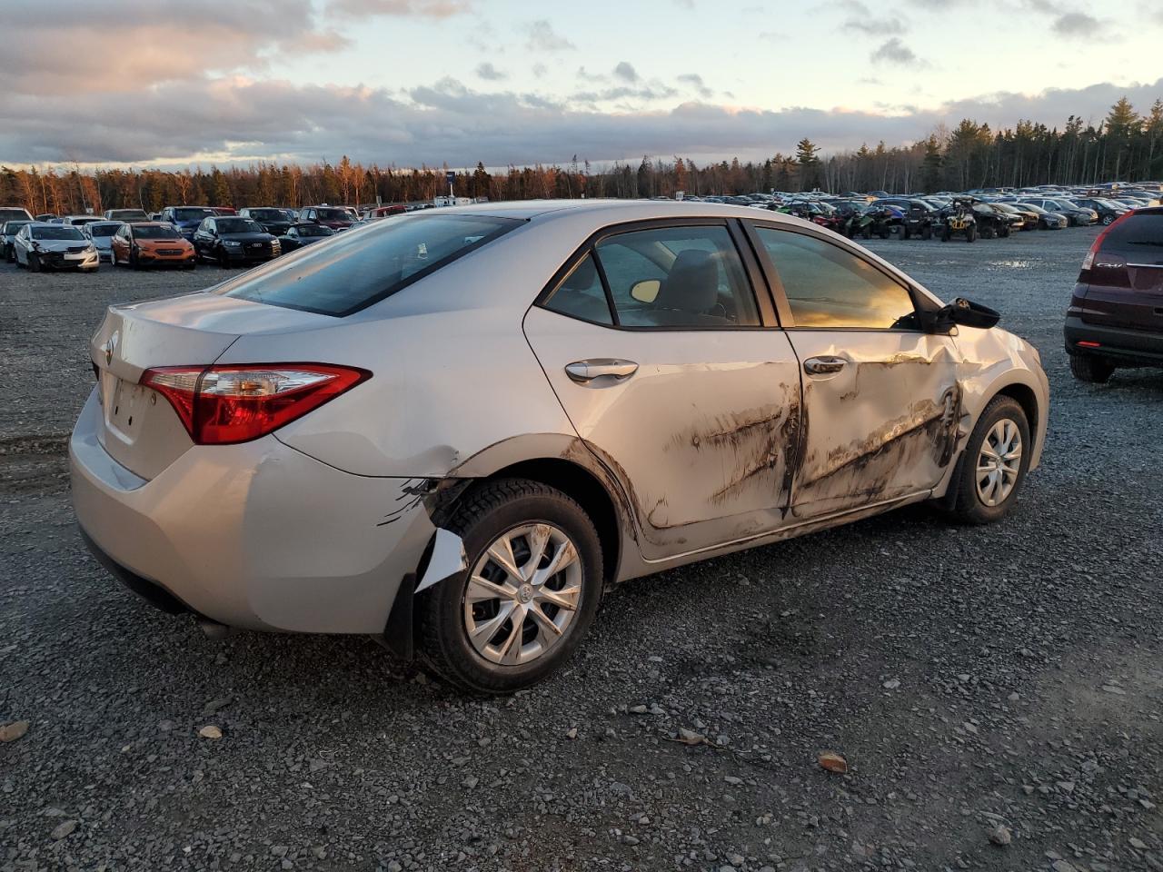 2014 TOYOTA COROLLA L - Image 3