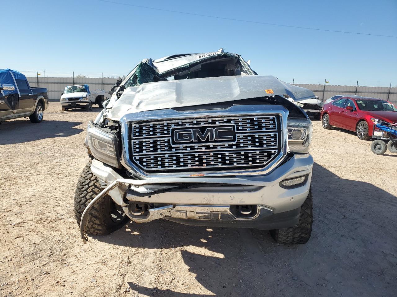 2018 GMC SIERRA K15 - Фото 5