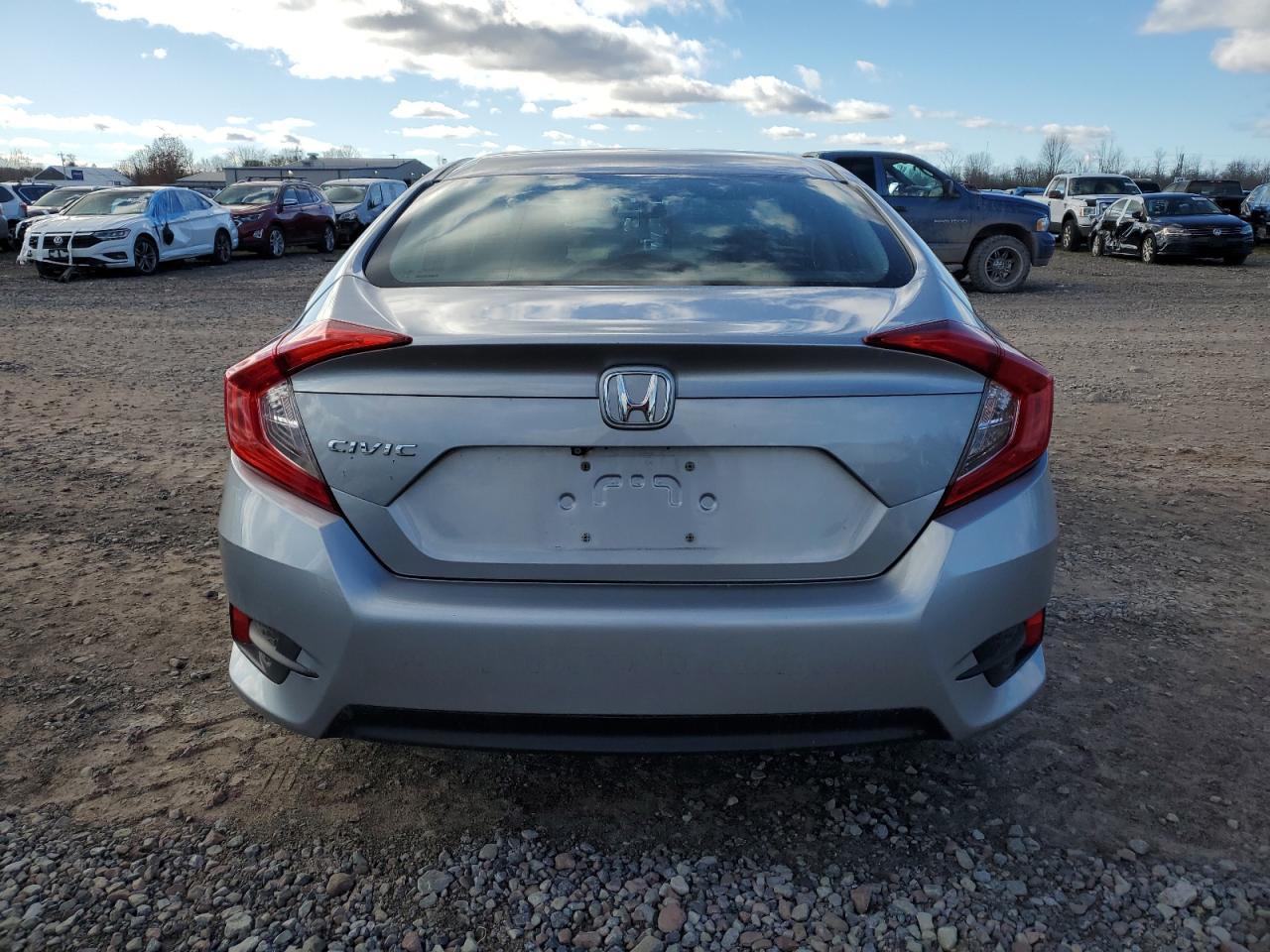 2017 HONDA CIVIC LX - Фото 6