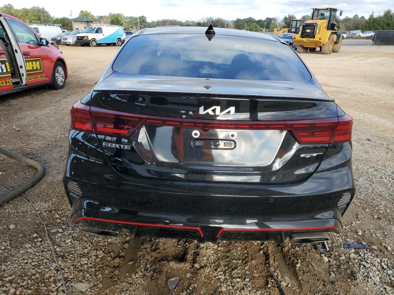 2024 KIA FORTE GT - Image 6