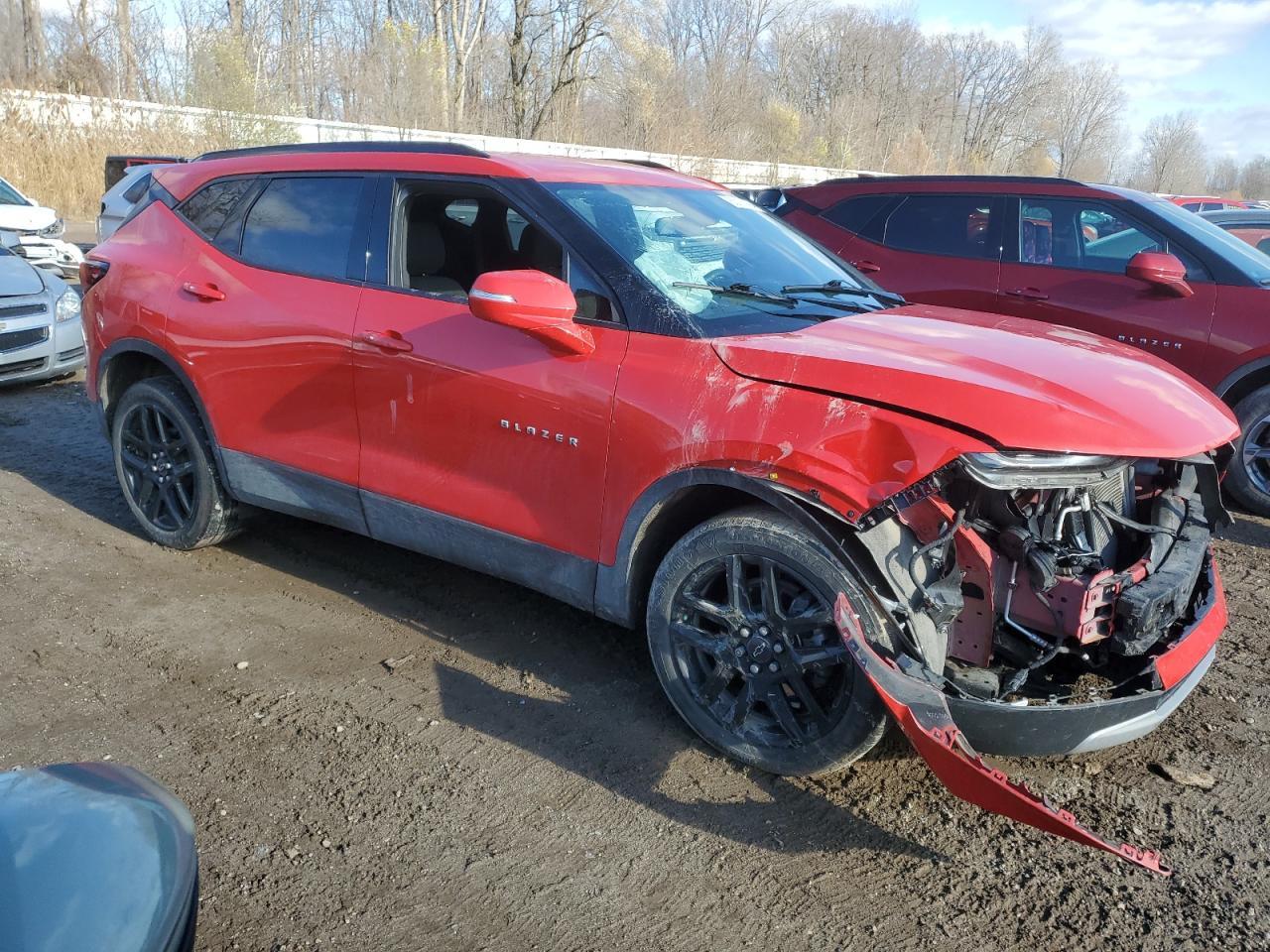 2021 CHEVROLET BLAZER 2LT - Image 4