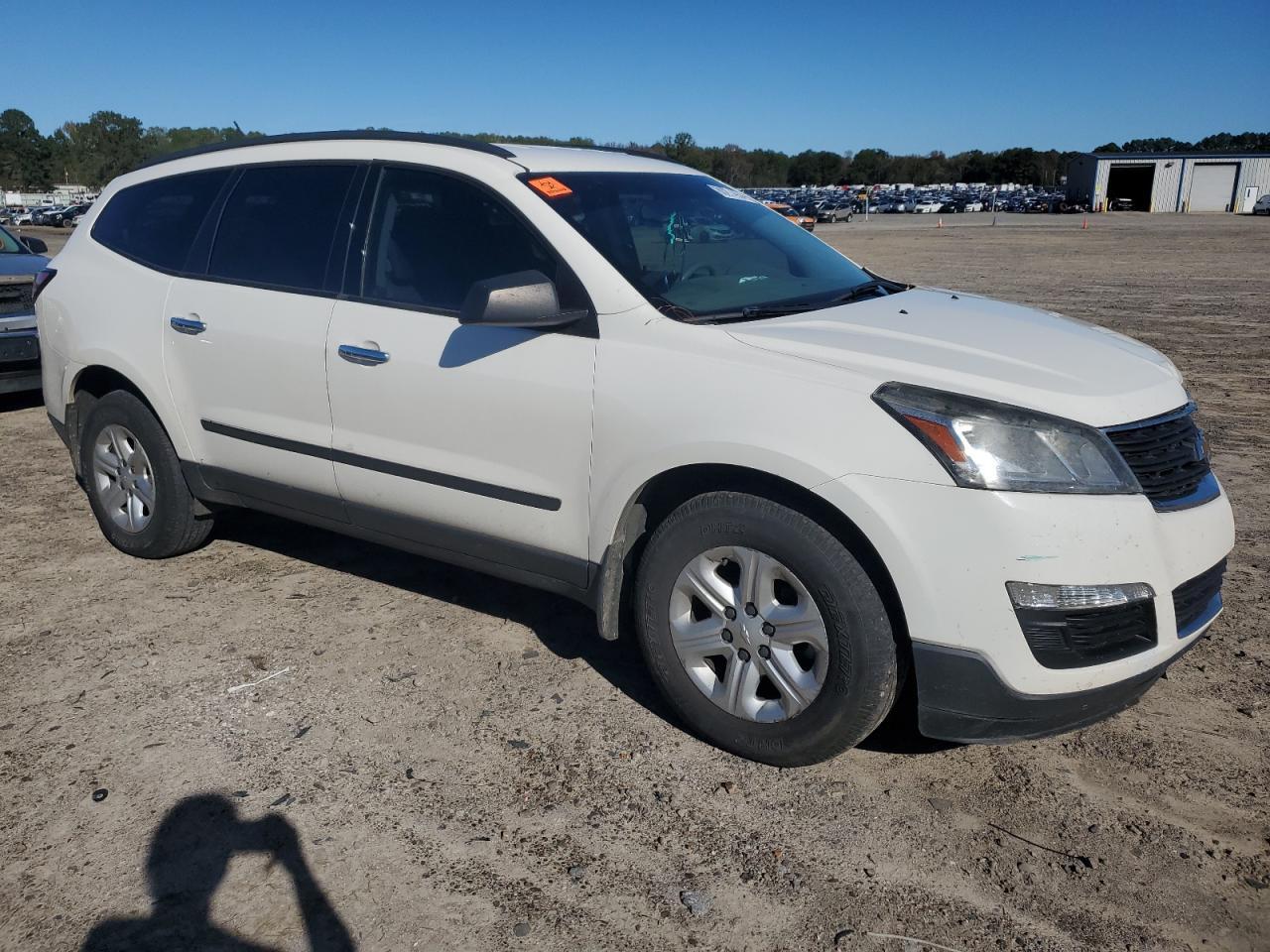 2014 CHEVROLET TRAVERSE L - Image 4